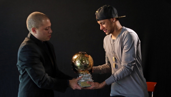 记者：罗马的确有意路易斯-恩里克，但国米目前无意放人（记者：罗马确有意引进路易斯-恩里克，但国米暂不放人）