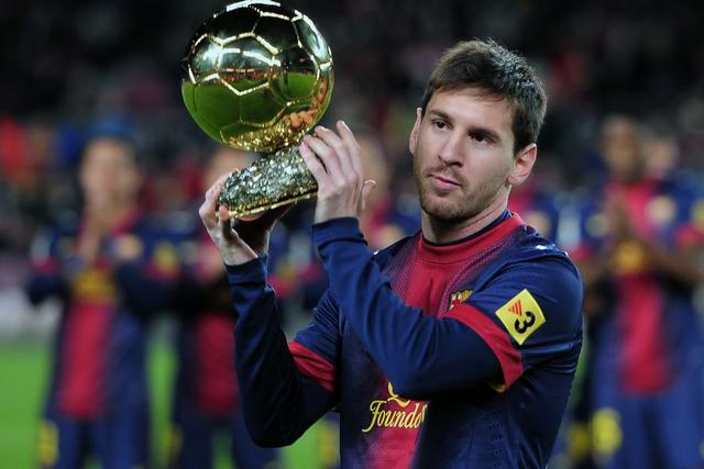 记者：西海岸外援戴维森回巴西接受鼻梁手术，无缘中超末轮（记者：西海岸外援戴维森返巴西做鼻梁手术，将缺席中超收官战）