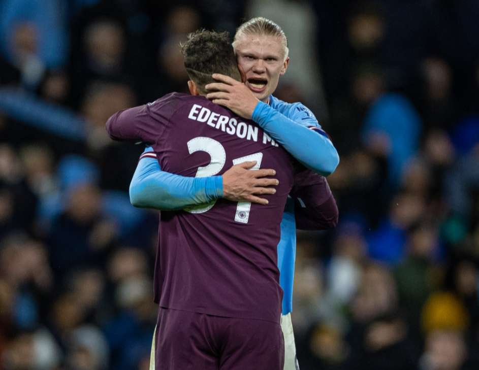 青岛西海岸总经理：郑智确实是球队新任主帅候选人之一（青岛西海岸总经理确认：郑智进入新任主帅候选名单）